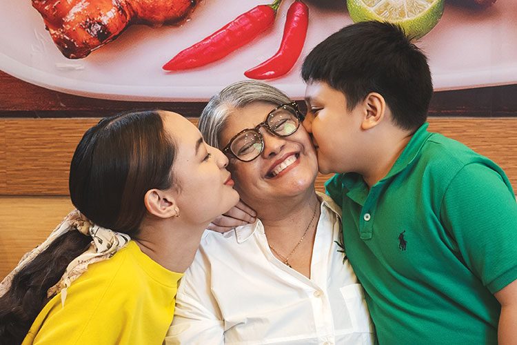 Make grandparents feel special this week with Mang Inasal Palabok treats